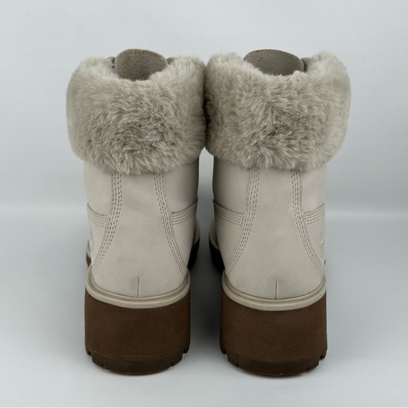 Timberland Kinsley 6” Waterproof Boot Faux Fur Lug White Nubuck Womens 9.5 - Picture 4 of 12